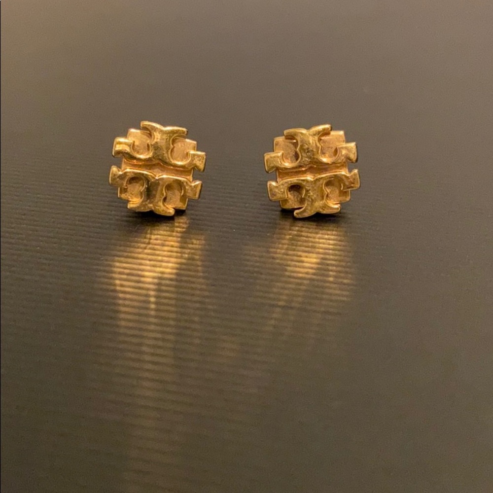 Tory Burch Gold logo studs